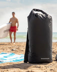 Beach-Essentials-Bundle - Umkleidematte, Dry Bag und Thermosflasche, 600 ml