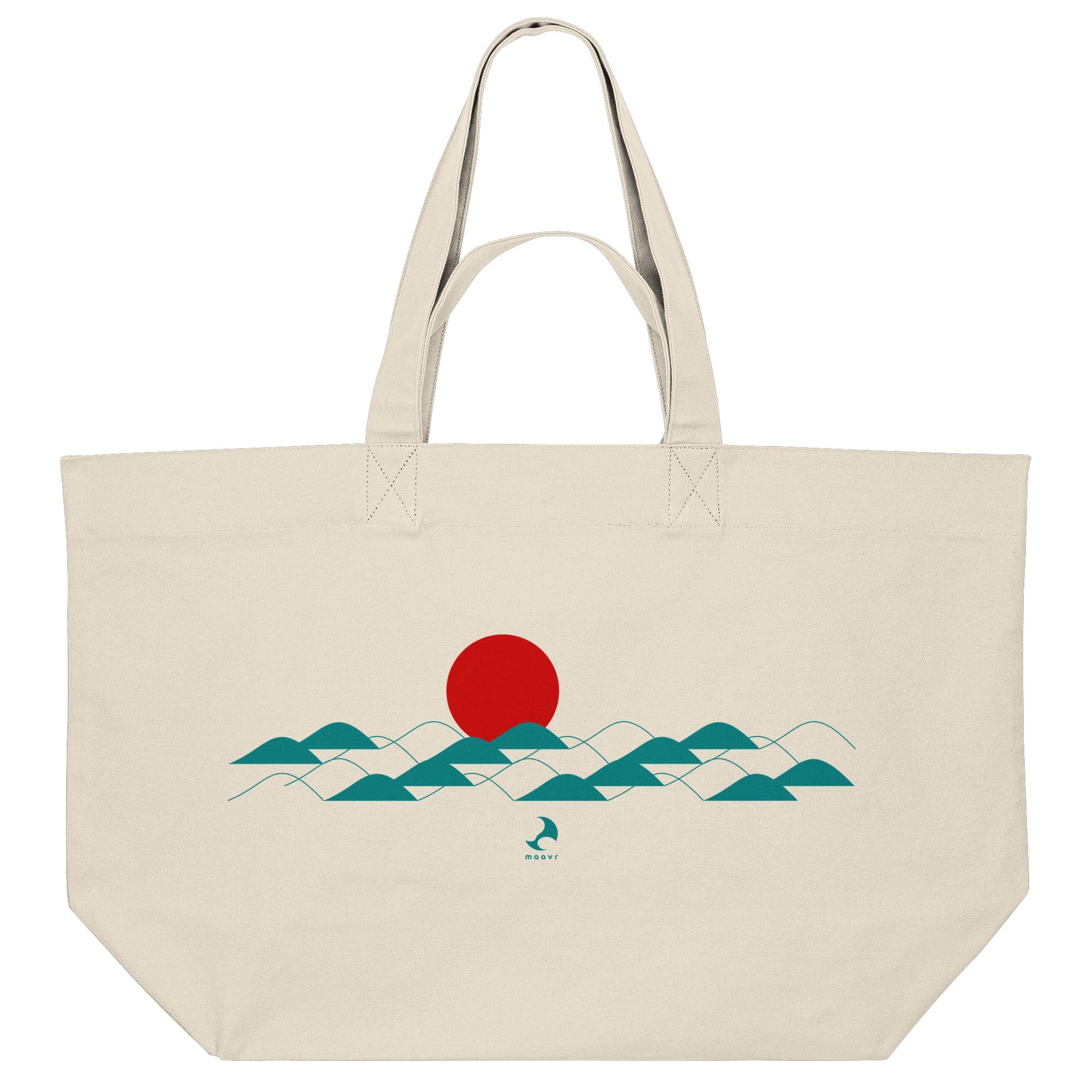 Strandtasche aus recycelter Baumwolle mit Meeresmotiv und roter Sonne