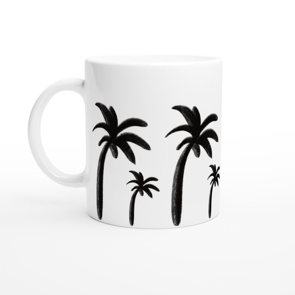 Weiße Keramiktasse mit einfachen, schwarzen, handgezeichneten Palmen