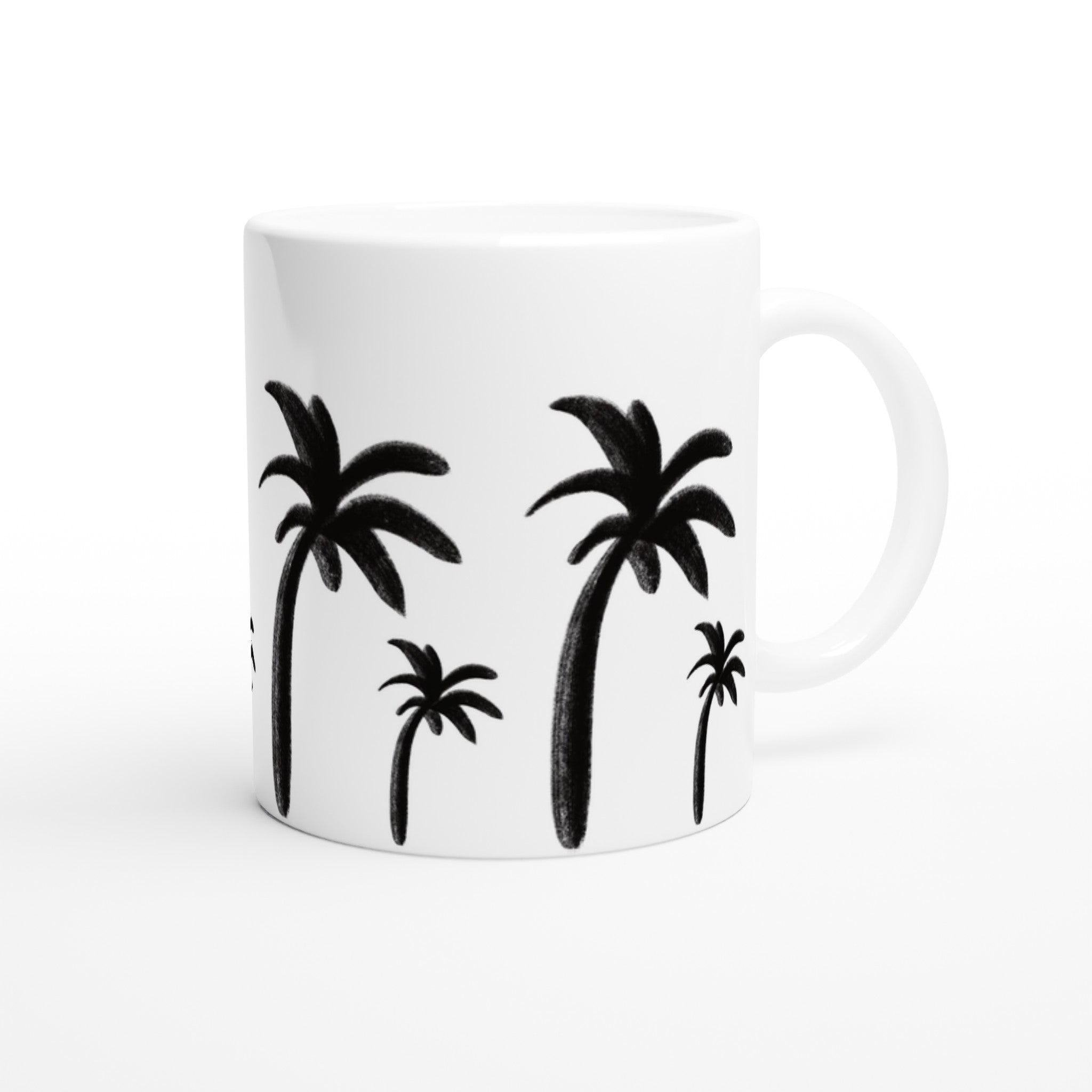 Weiße Keramiktasse mit einfachen, schwarzen, handgezeichneten Palmen