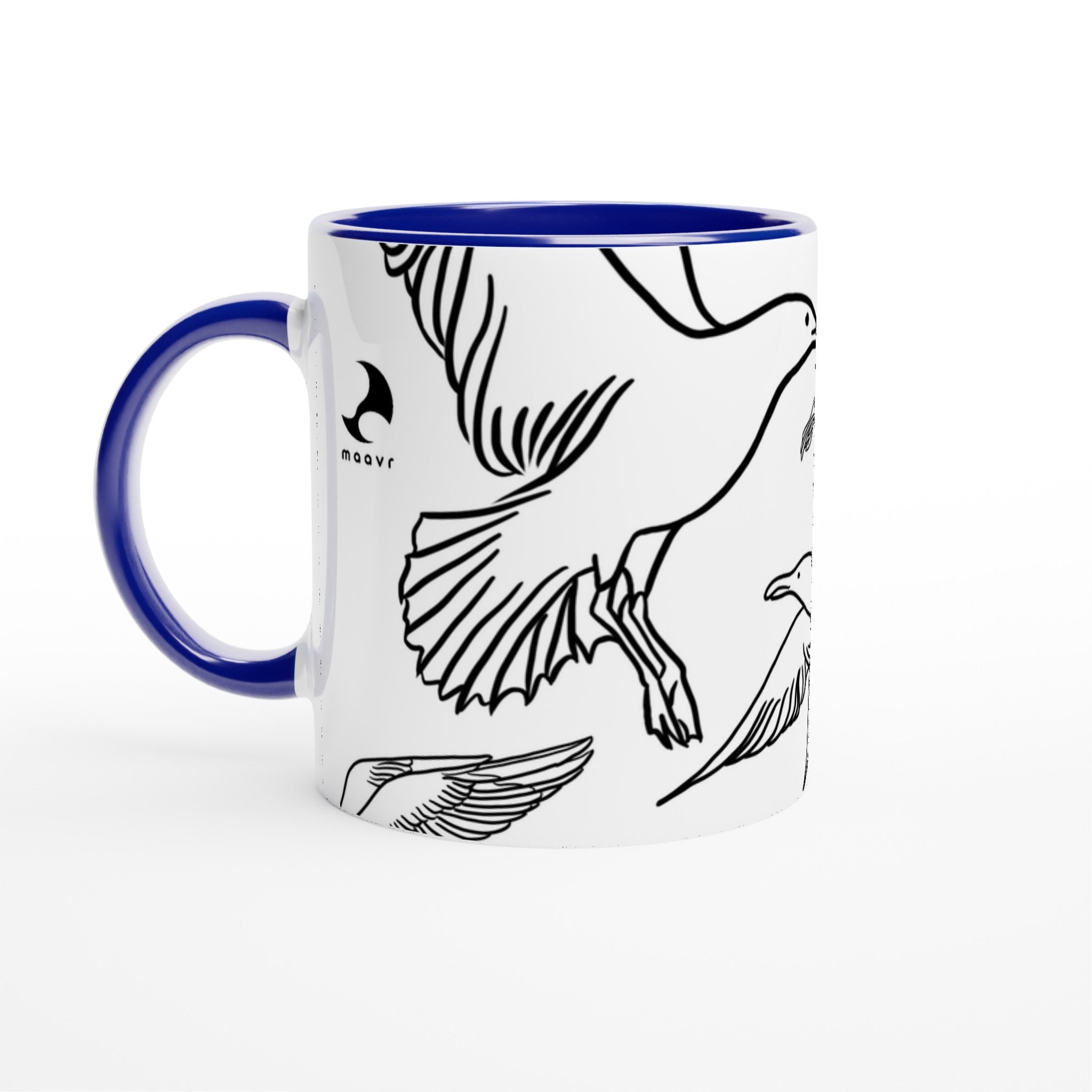 Weiß-blaue Keramiktasse mit  Line-Art-Möwen-Motiv und maavr-Logo