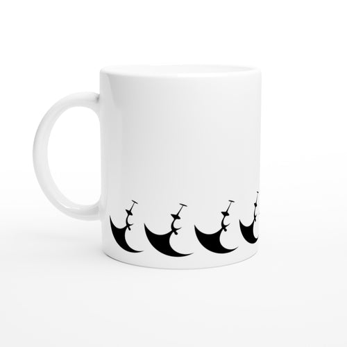 Weiße Keramiktasse mit einer reihe Wingfoil-Icons, die einen einhändigen Backflip zeigen