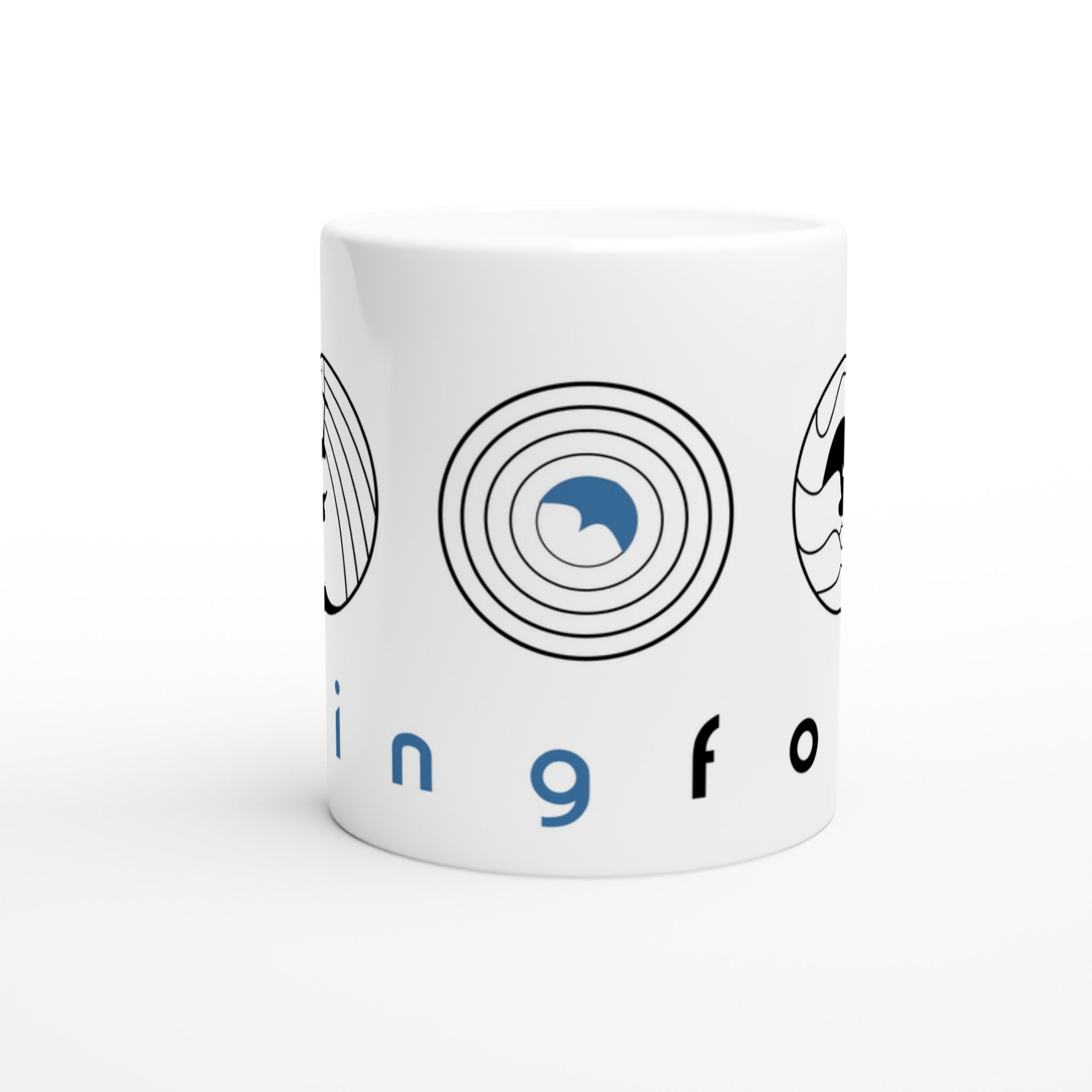 Schwarz-weiß-blaue Keramiktasse mit großen Wingfoil-Icons und "Foil"-Schriftzg